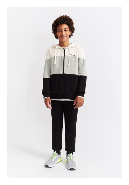 CONJUNTO NIÑO VERDE AMAZONAS